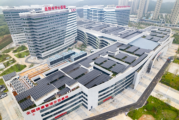 “铁军”亮剑勇攻坚  昼夜兼程保交付 | 岳阳市中心医院项目建设幕后的坚守和信念