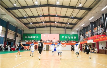 第二届“城运杯”职工篮球赛拉开战幕