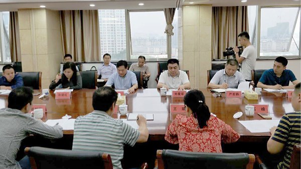 岳阳东客运枢纽项目召开初步设计联审会