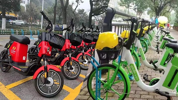 共享助力自行车广受市民欢迎