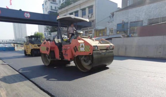 西环线速战“秋老虎”，国庆节全线通车！