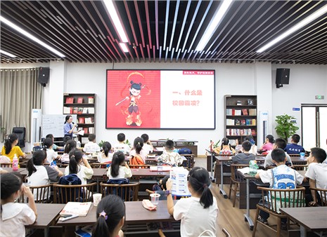 多方联动促提升 暑托班多元特色宣讲赋能暑期成长