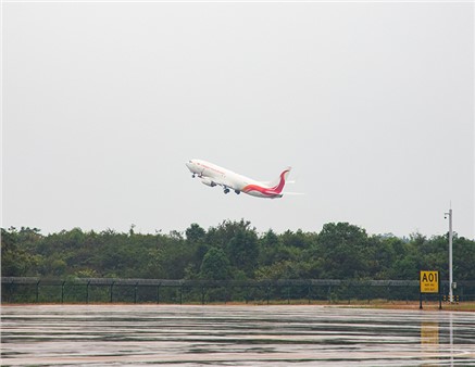 岳阳三荷机场航空口岸正式进入常态化运营阶段